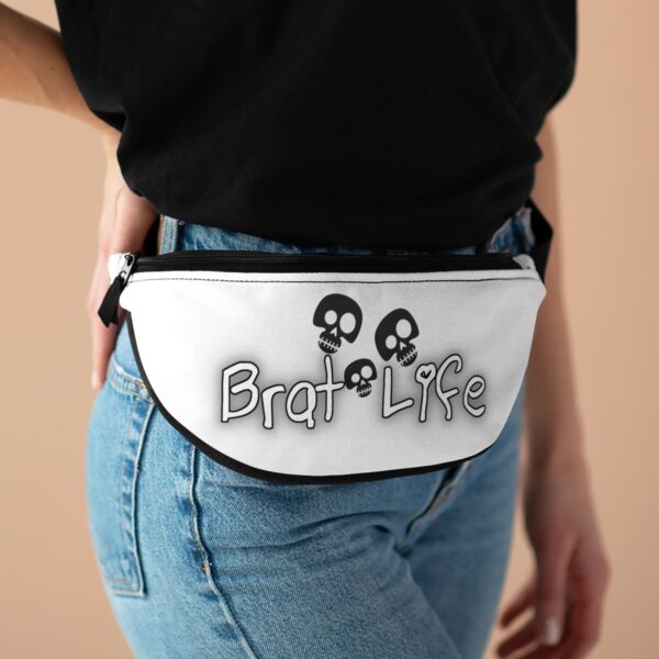 Brat Life TriSkull Fanny Pack - Image 4