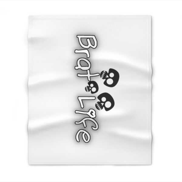 Brat Life TriSkull Throw Blanket