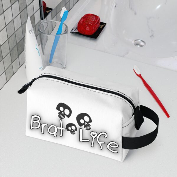 Brat Life TriSkull Toiletry Bag - Image 8