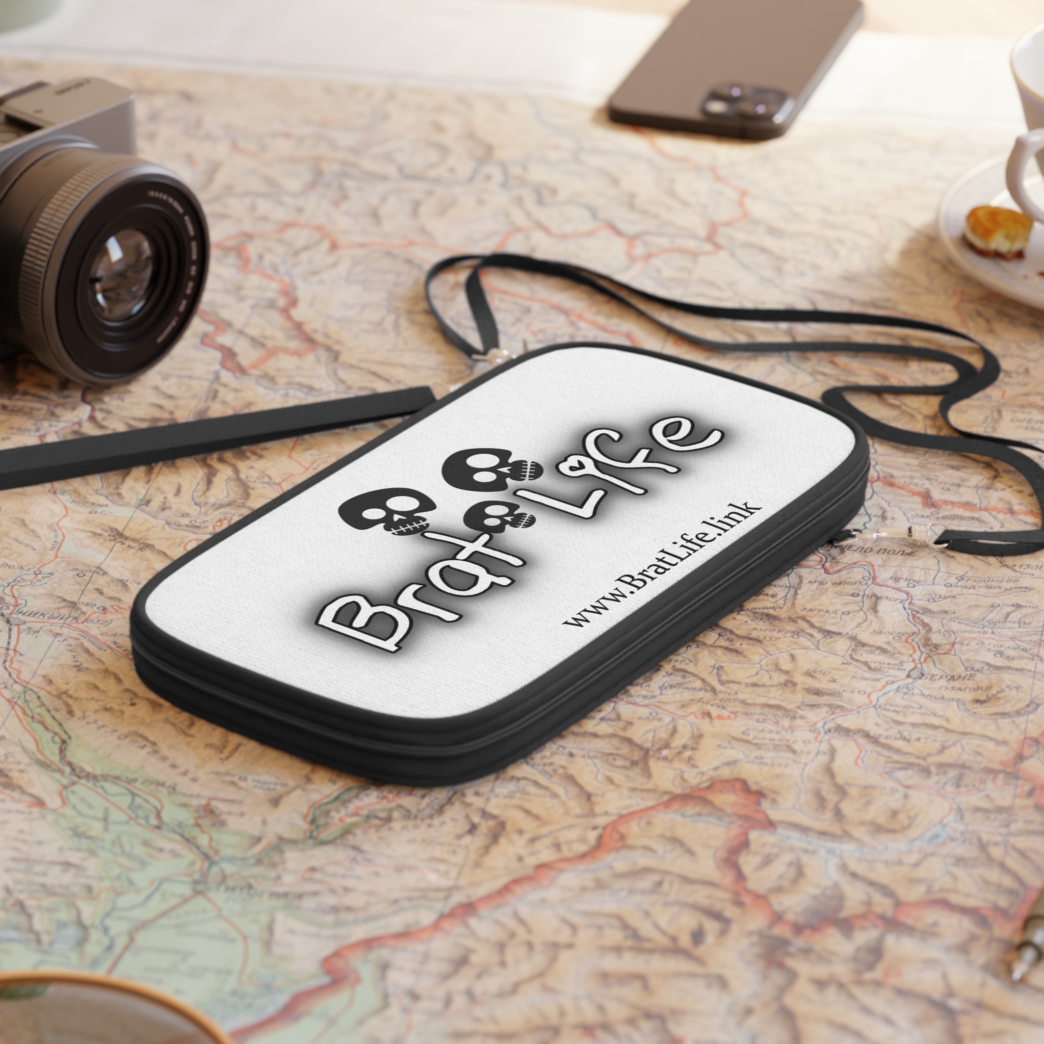 Brat Life TriSkull Passport Wallet - Image 4